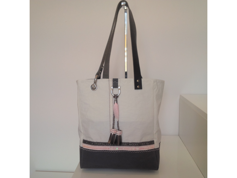 MINI SAC FOND anthracite galon sequins rose, pompons cuir MINI SAC FOND anthracite galon sequins rose, pompons cuir